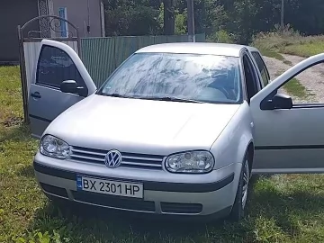 Авто Volkswagen Golf 2000 № 7374601