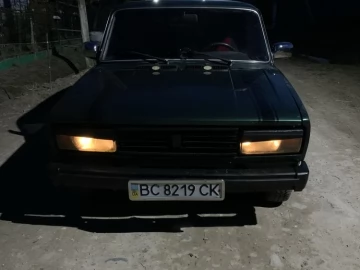 Авто ВАЗ 2105 1982 № 7376707