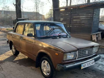 Авто ВАЗ 2107 1985 № 7376758
