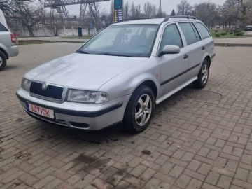 Авто Skoda Octavia 2000 № 7376823
