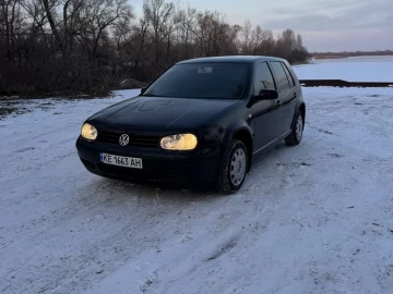 Авто Volkswagen Golf 2003 № 7377357