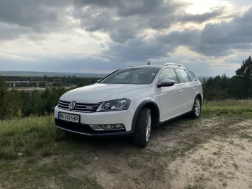 Авто Volkswagen Passat Variant 2012 № 7377371