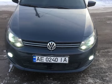 Авто Volkswagen Polo 2012 № 7377504