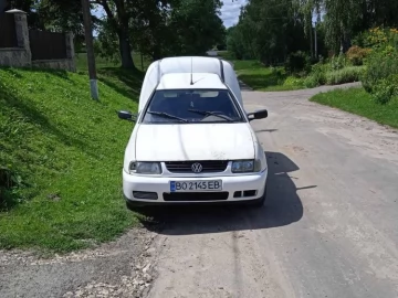 Авто Volkswagen Caddy 2002 № 7378315