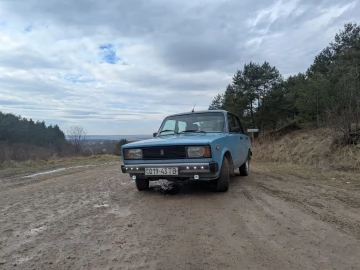 Авто ВАЗ 2105 1989 № 7378760
