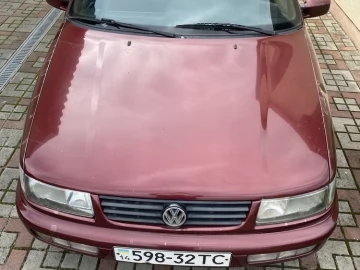 Авто Volkswagen Passat Sedan 1994 № 7380413