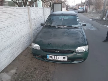 Авто Ford Escort 1998 № 7380471