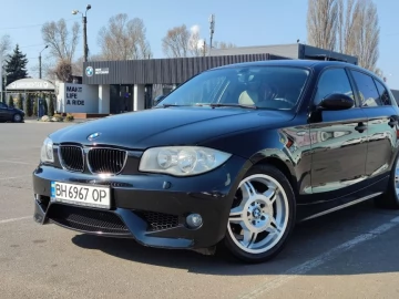 Авто BMW 1 Серия 2005 № 7380640