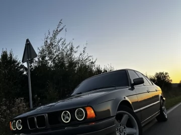Авто BMW 5 Серия 1990 № 7380815
