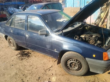 Авто Opel Kadett 1987 № 7380947