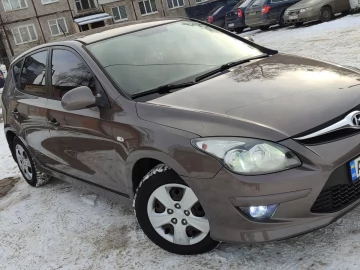 Авто Hyundai I30 2011 № 7381161