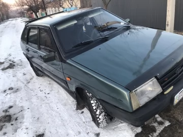 Авто ВАЗ 2109 1994 № 7381321