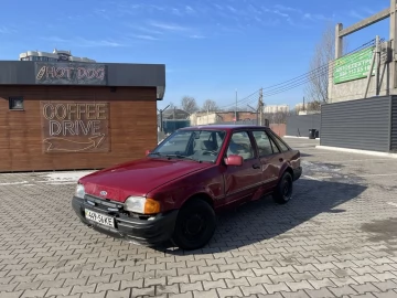 Авто Ford Escort 1998 № 7381844