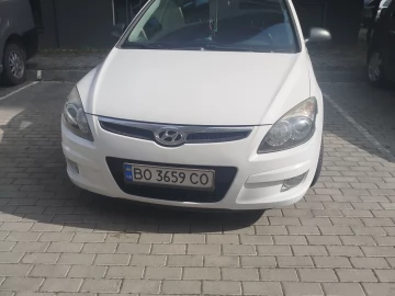 Авто Hyundai I30 2010 № 7382402