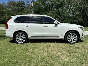 Авто Volvo Xc90 2018 № 7382864