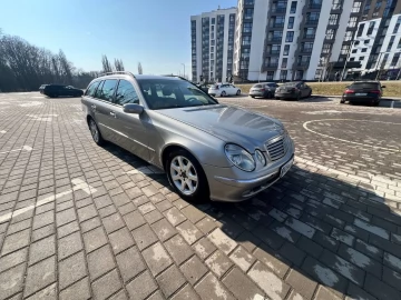 Авто Mercedes E Серия 2004 № 7382917