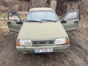 Авто ВАЗ 21099 1998 № 7383249