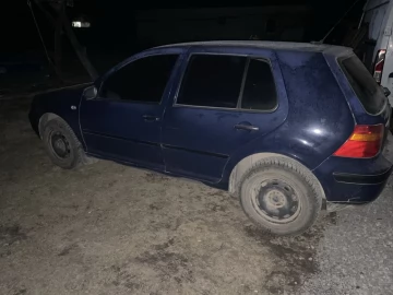 Авто Volkswagen Golf 2001 № 7383257