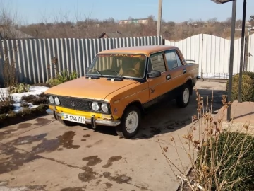 Авто ВАЗ 2103 1987 № 7383521