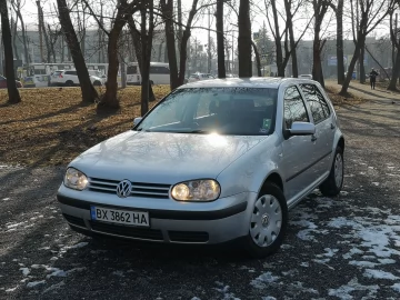 Авто Volkswagen Golf 2000 № 7384067