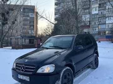 Авто Mercedes Ml Серия 2002 № 7385126
