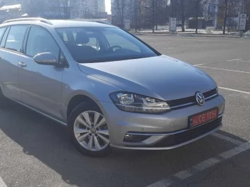 Авто Volkswagen Golf 2019 № 7385140