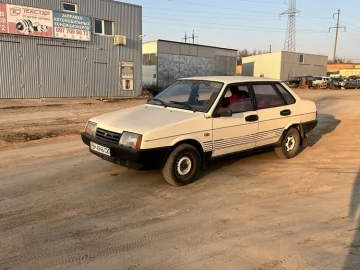Авто ВАЗ 21099 1996 № 7385217