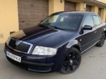 Авто Skoda Superb 2004 № 7385327