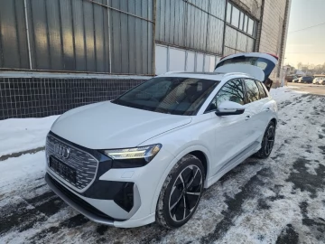 Авто Audi Q5 2023 № 7386338