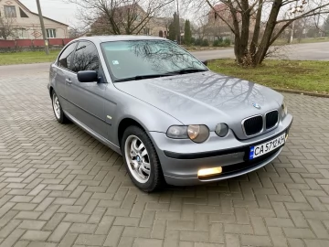 Авто BMW 3 Серия 2004 № 7386343