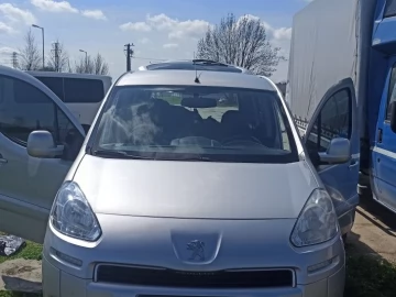 Авто Peugeot Partner 2013 № 7386865