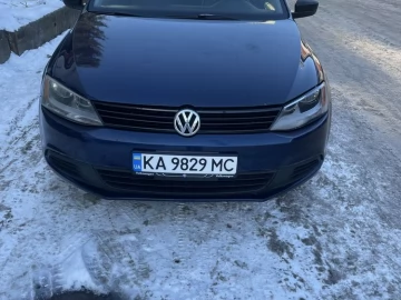 Авто Volkswagen Jetta 2012 № 7386904