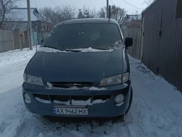 Авто Hyundai H200 2000 № 7387257