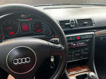 Авто Audi A4 2003 № 7387327