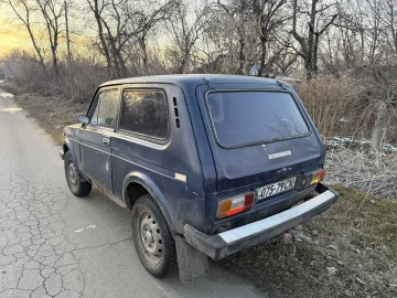 Авто ВАЗ 2121 1980 № 7388020