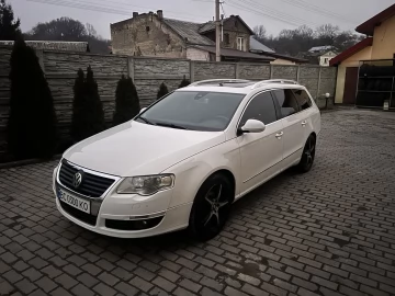 Авто Volkswagen Passat Variant 2009 № 7388025