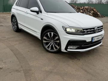 Авто Volkswagen Tiguan 2017 № 7388029