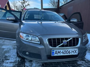 Авто Volvo V70 2008 № 7388479