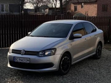 Авто Volkswagen Polo 2011 № 7389514