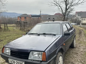Авто ВАЗ 21099 2001 № 7389816