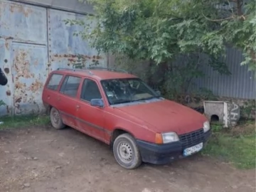 Авто Opel Kadett 1980 № 7392858