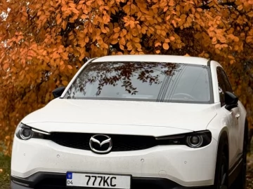 Авто Mazda 121 2020 № 7393005