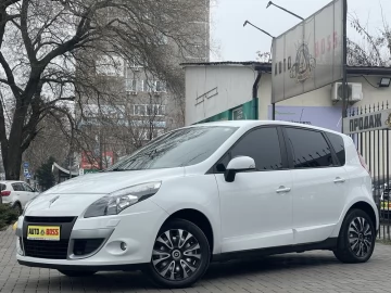 Авто Renault Scenic Iii 2011 № 7393280