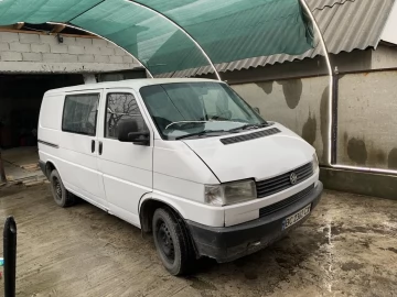 Авто Volkswagen Transporter 1995 № 7393293
