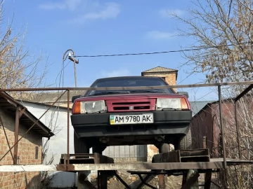 Авто ВАЗ 2109 1991 № 7394132