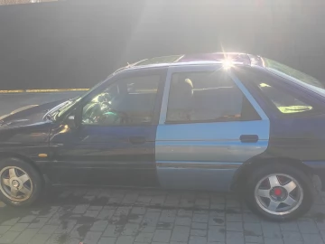Авто Ford Escort 1995 № 7394231