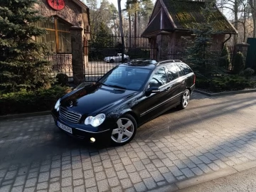 Авто Mercedes C Серия 2004 № 7394232