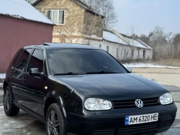 Авто Volkswagen Golf 1999 № 7394645