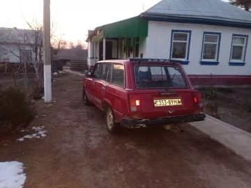 Авто ВАЗ 2104 1988 № 7397898
