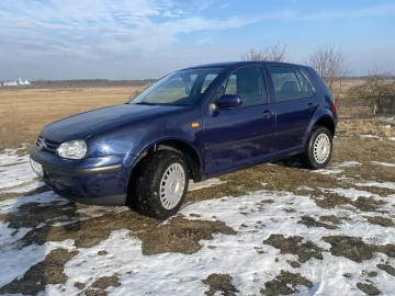 Авто Volkswagen Golf 2000 № 7398146